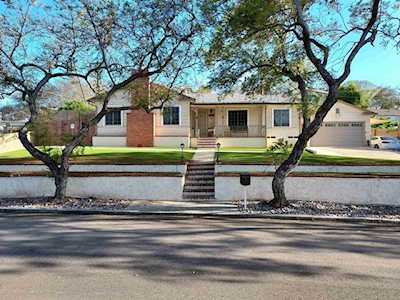 8845 Greenview Place Spring Valley, CA 91977