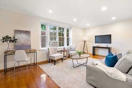 65 Park St #5 Brookline, MA 02446