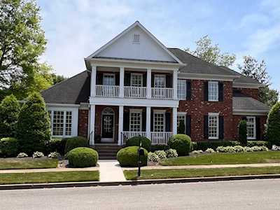 2110 Prestwick Dr Murfreesboro, TN 37130