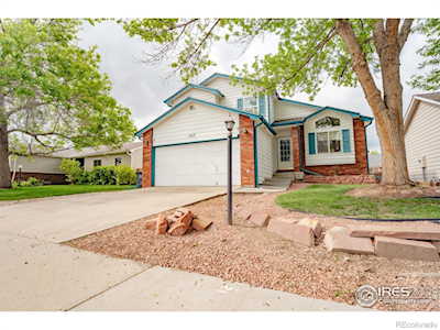265 Pin Oak Dr Loveland, CO 80538
