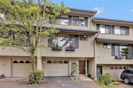 7635 SE 29th St Mercer Island, WA 98040