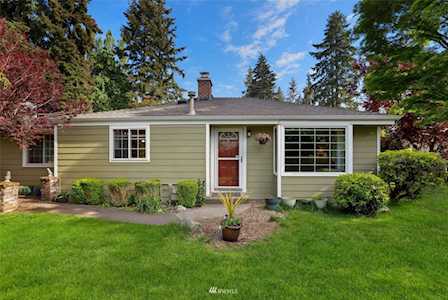 1652 N 183rd St Shoreline, WA 98133