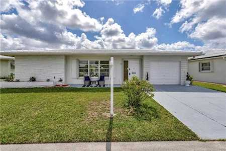 7202 NW 66th Ter Tamarac, FL 33321