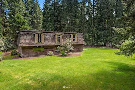 4505 134th Ave NE Bellevue, WA 98005