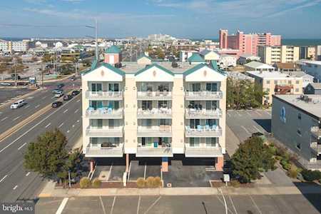 16 64th St #402 Ocean City, MD 21842