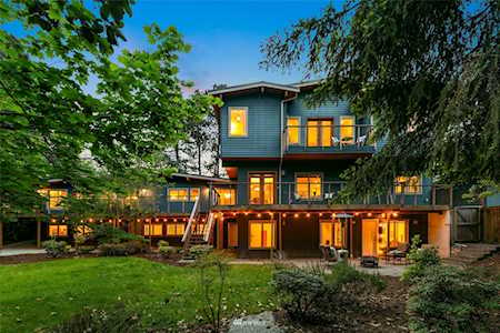 4345 87th Ave SE Mercer Island, WA 98040