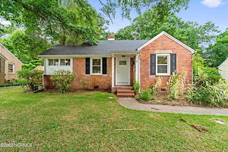 5 Glendale Road Jacksonville, NC 28540