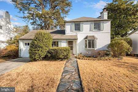 4611 Harrison St Chevy Chase, MD 20815