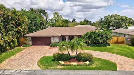 719 SW 27th Way Boynton Beach, FL 33435