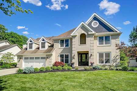 906 Old Pine Drive Columbus, OH 43230