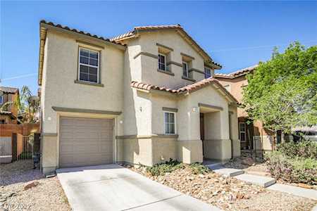 19 Fundy Ave Las Vegas, NV 89183