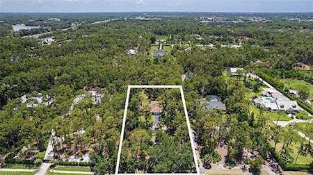 6540 Sandalwood Ln Naples, FL 34109