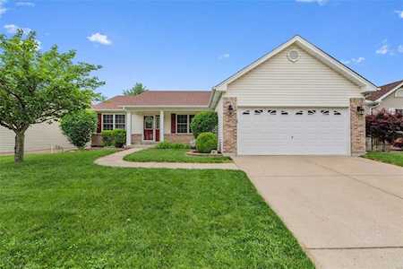 35 Homeplate Ct O'fallon, MO 63366