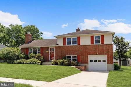 136 Hollow Brook Rd Lutherville Timonium, MD 21093