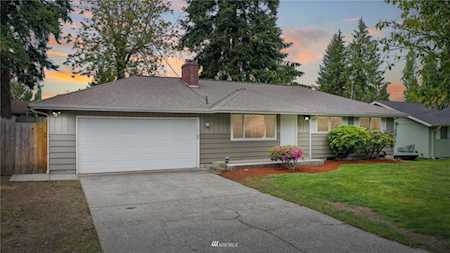 824 S 318th St Federal Way, WA 98003