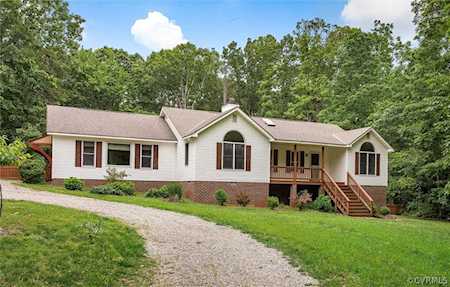 2060 Flint Hill Rd Powhatan, VA 23139