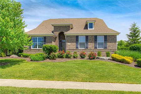 2953 Chalbury Dr Plainfield, IN 46168