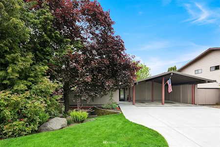 2015 S 232nd St Des Moines, WA 98198