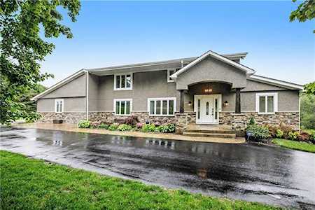 7705 NW John Anders Rd Kansas City, MO 64152