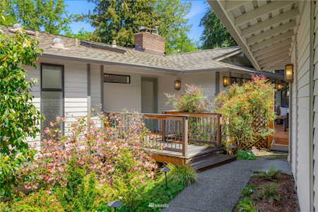 7450 86th Ave SE Mercer Island, WA 98040