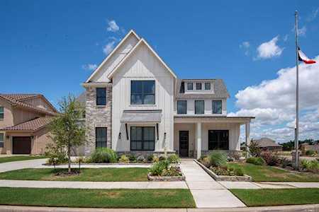 140 Mckinley Drive Burleson, TX 76028