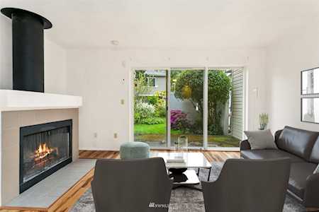 2100 S 336th St #I2 Federal Way, WA 98003