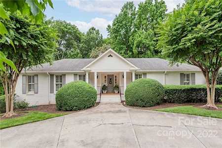 2815 Wickersham Rd Charlotte, NC 28211