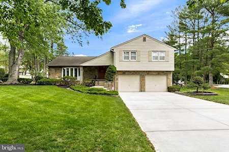 1808 Country Club Dr Cherry Hill, NJ 08003