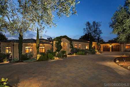 17222 Via Recanto Rancho Santa Fe, CA 92067