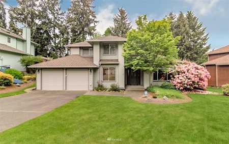 8811 164th St E Puyallup, WA 98375
