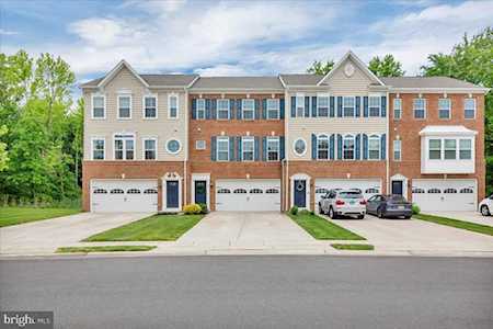 29 Isabelle Court Evesham, NJ 08053