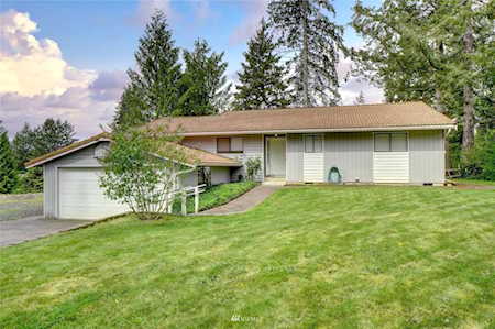 160 E Lakeland Way Allyn, WA 98524