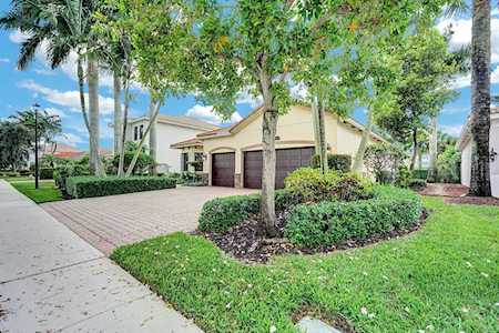15764 Glencrest Avenue Delray Beach, FL 33446