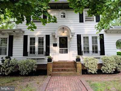 715 West St Laurel, DE 19956