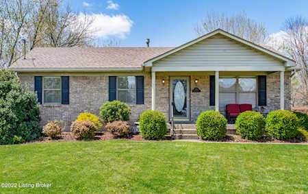 221 Arbor Trace Louisville, KY 40229
