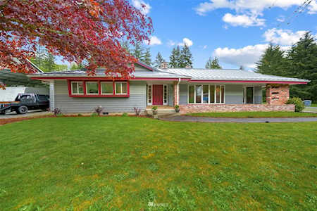 401 Cliff Jones Dr Carbonado, WA 98323