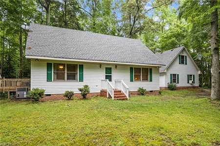 16221 Bob White Rd Smithfield, VA 23430