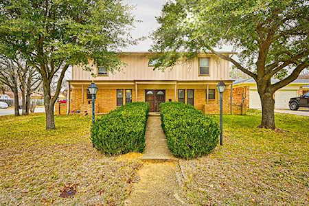 7501 Monterrey Drive Fort Worth, TX 76112