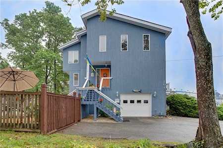 701 Terrace Ave. Ave Virginia Beach, VA 23451