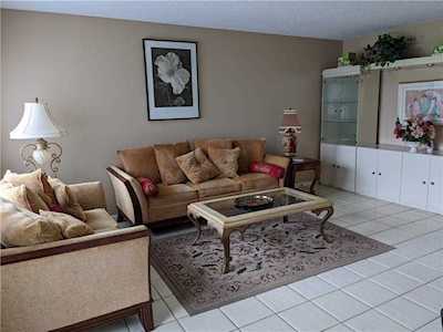4003 Exeter #4003 Boca Raton, FL 33434