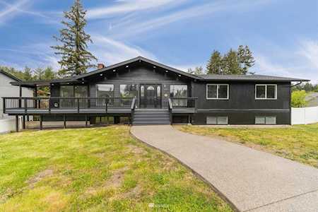 300 Beacon Hill Dr Longview, WA 98632