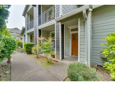 3650 Summerlinn Dr West Linn, OR 97068