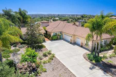 2741 Montecito Drive Fallbrook, CA 92028