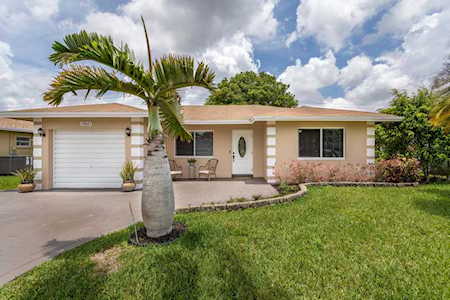 10601 NW 83 Street Tamarac, FL 33321