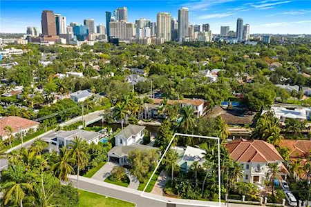 915 Ponce De Leon Dr Fort Lauderdale, FL 33316
