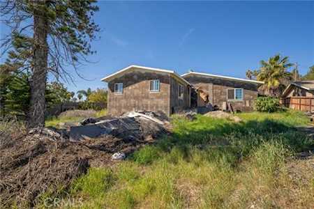 800 Avenue De Benito Juarez Vista, CA 92083