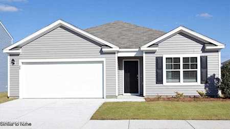211 Sunshine Drive Holly Ridge, NC 28445