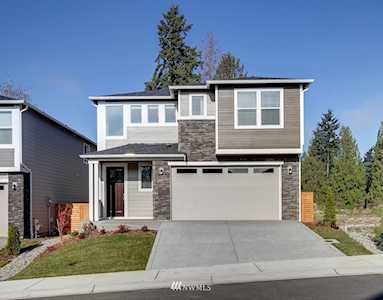 1130 NW Rhythm St Bremerton, WA 98383