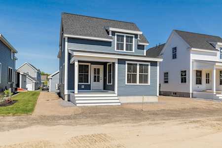 15 Pacer Way Scarborough, ME 04074