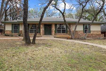 6102 Saddle Ridge Court Arlington, TX 76016